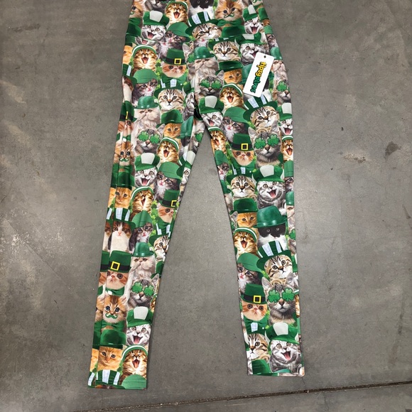 🍀😻Tipsy Elves Women's St. Patrick's Day Cat Leggings large - Picture 3 of 7
